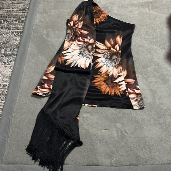 Karen Millen Black and Orange satin One Shoulder Sheath Dress - Picture 2 of 10